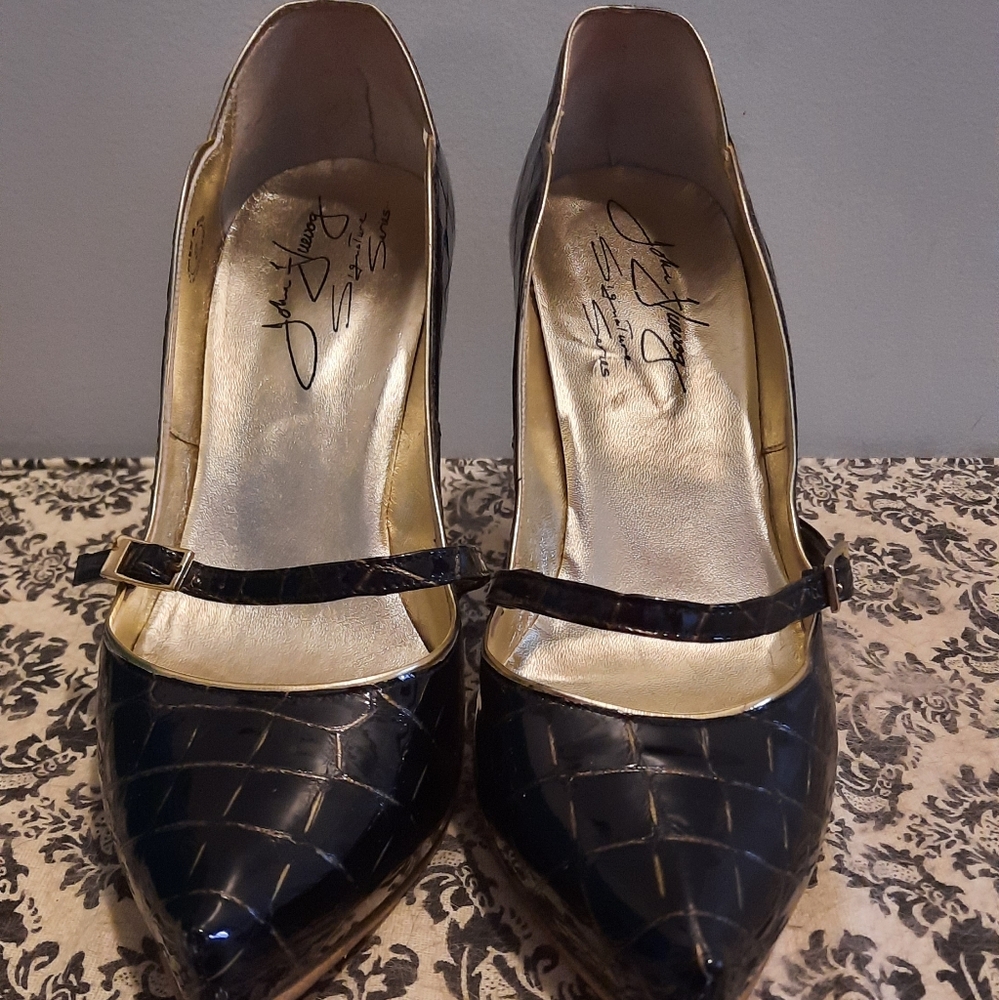 John Fluevog body parts gold and black heel size 9
